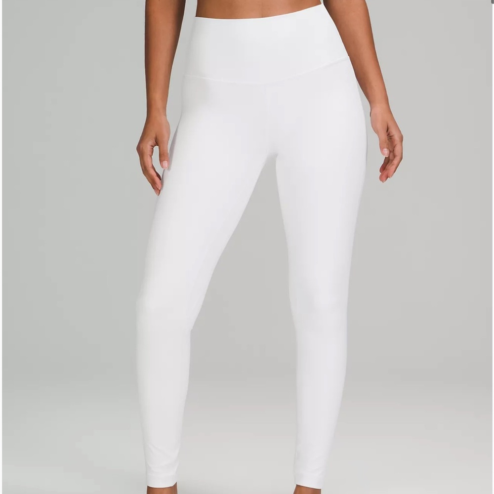 White Lululemon Align Leggings 28’’